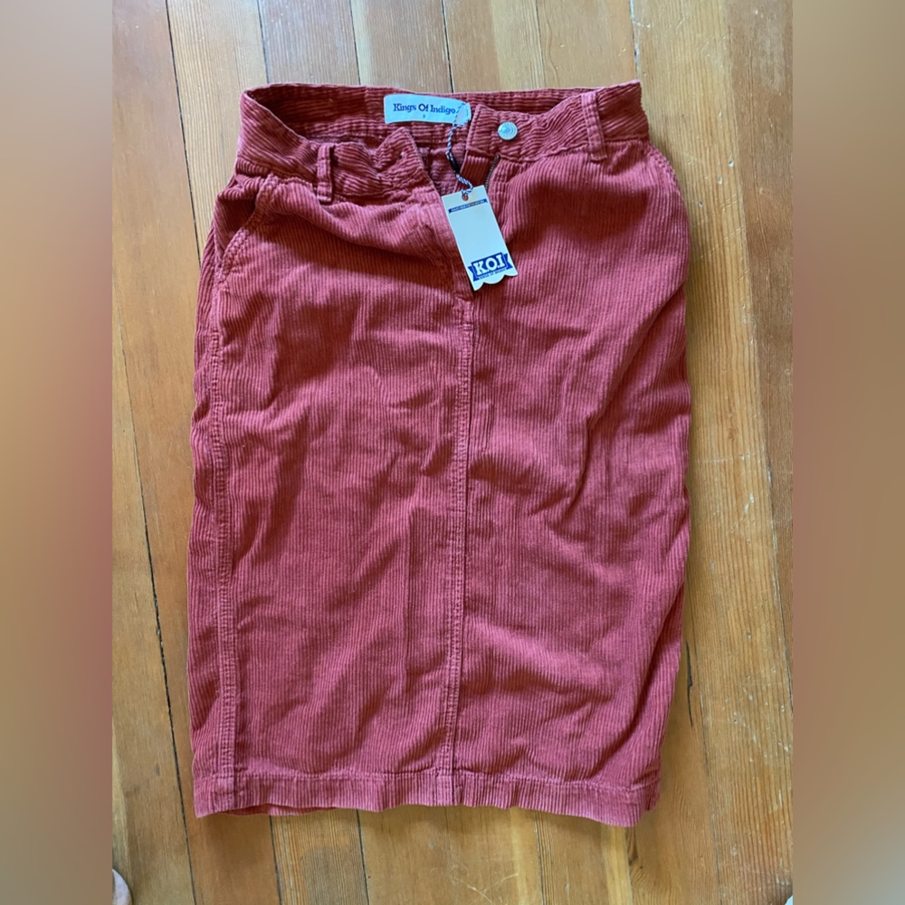 Cord knee length skirt
